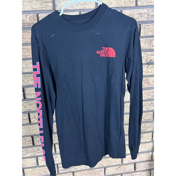 The‎ North Face Men's Long Sleeve Hit Graphic Tee - Size XS- Black/Red - Picture 1 of 5